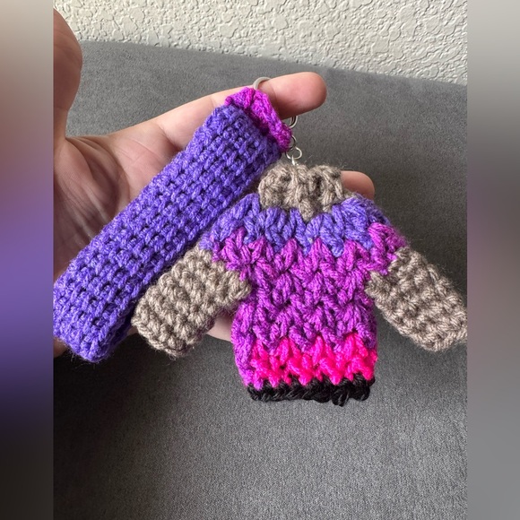 Christmas Sweater Crochet Handmade Original Keychain Purple Ombre - Picture 2 of 4